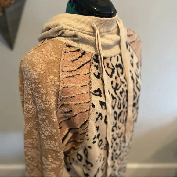 Free People Nala Leopard print hoodie - Picture 3 of 5